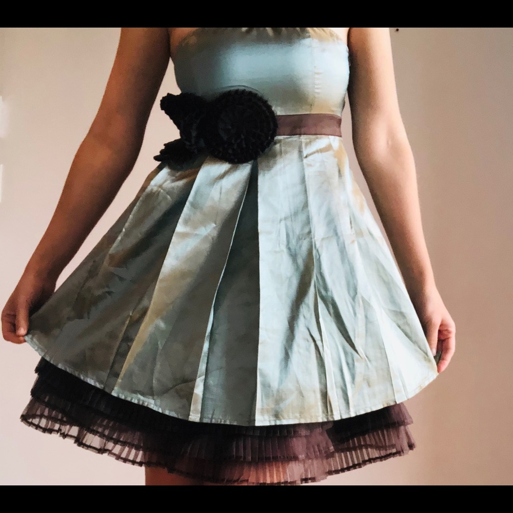 RYU Strapless Ruffle Dress - Picture 4 of 4